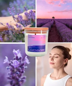 Świeca lawendowa K. Hebda Lavandula w otoczeniu pól lawendy, kwiatów i kobiety w relaksie – aromaterapeutyczna atmosfera spokoju.