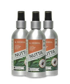 Zestaw 3x Nutta spray na kleszcze Klaudyna Hebda na białym tle