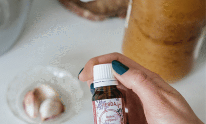 Oxymel z olejkiem z oregano