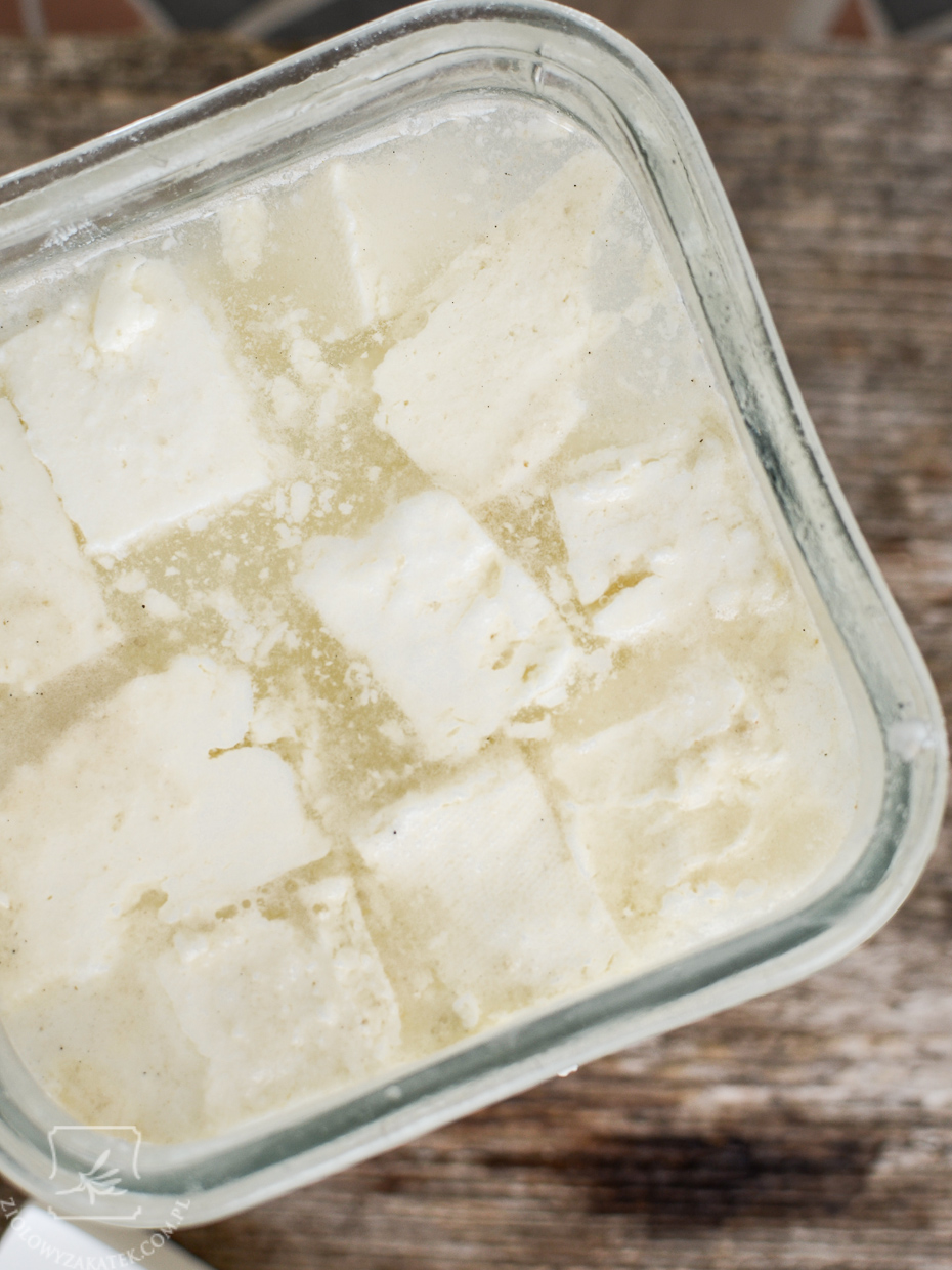 ser feta w solance